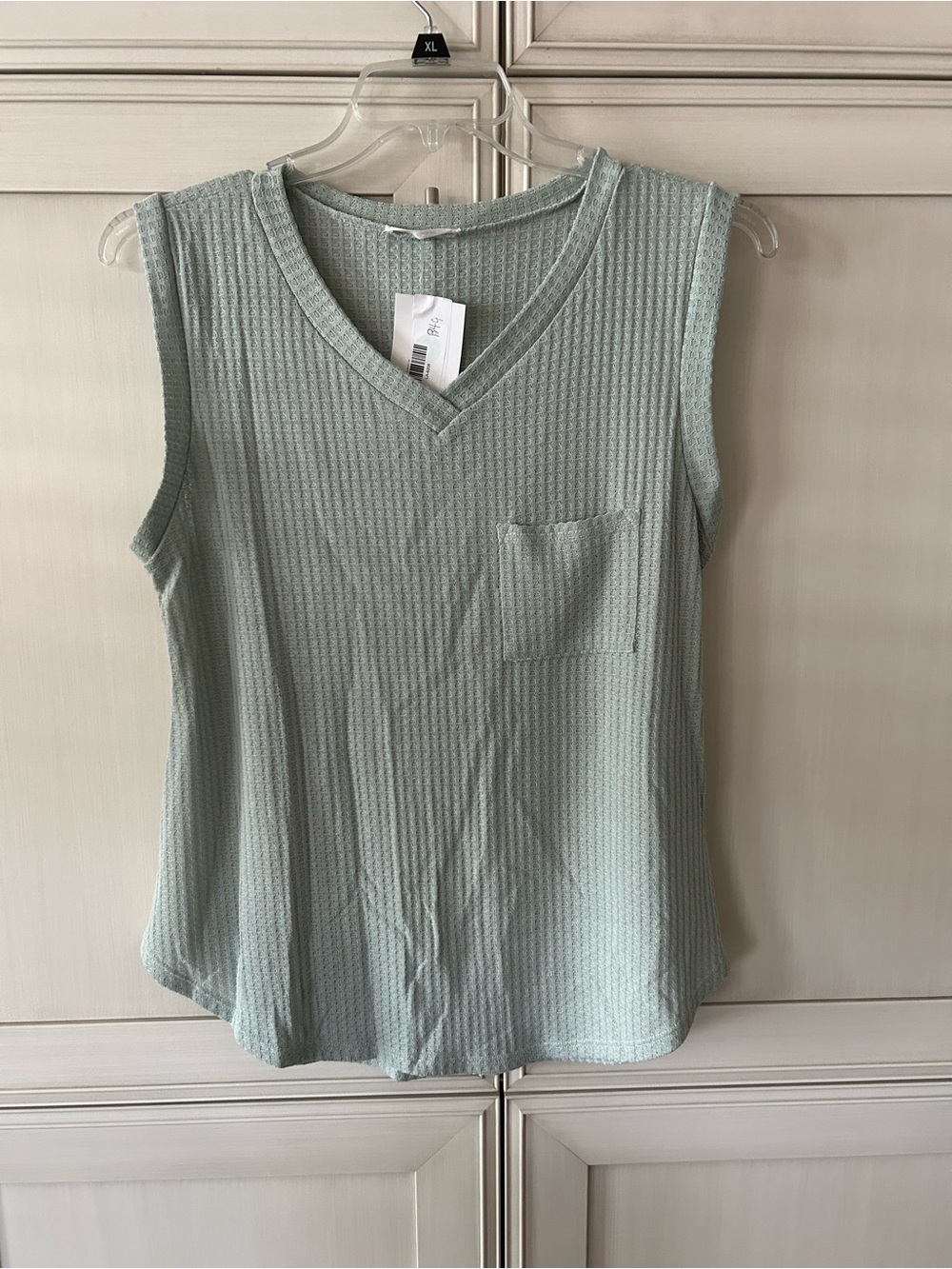 Waffle-Knit V-Neck Tank Top - Sage Green